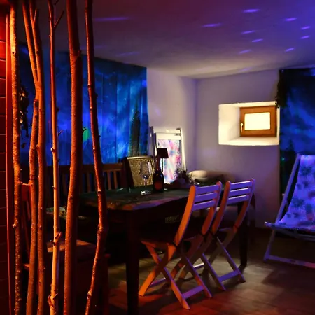 Homebase Tirol Mountain Apartman *